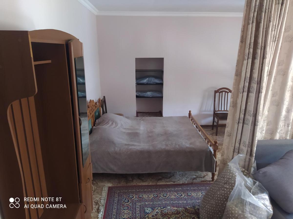 Apartment In Mtskheta, With Beautiful Nature, 100 Meter From Center Buitenkant foto